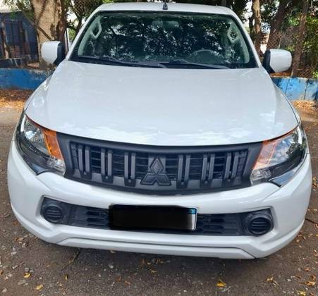 MITSUBISHI L200 TRITON 2.4 16V TURBO DIESEL GL CD 4X4 MANUAL